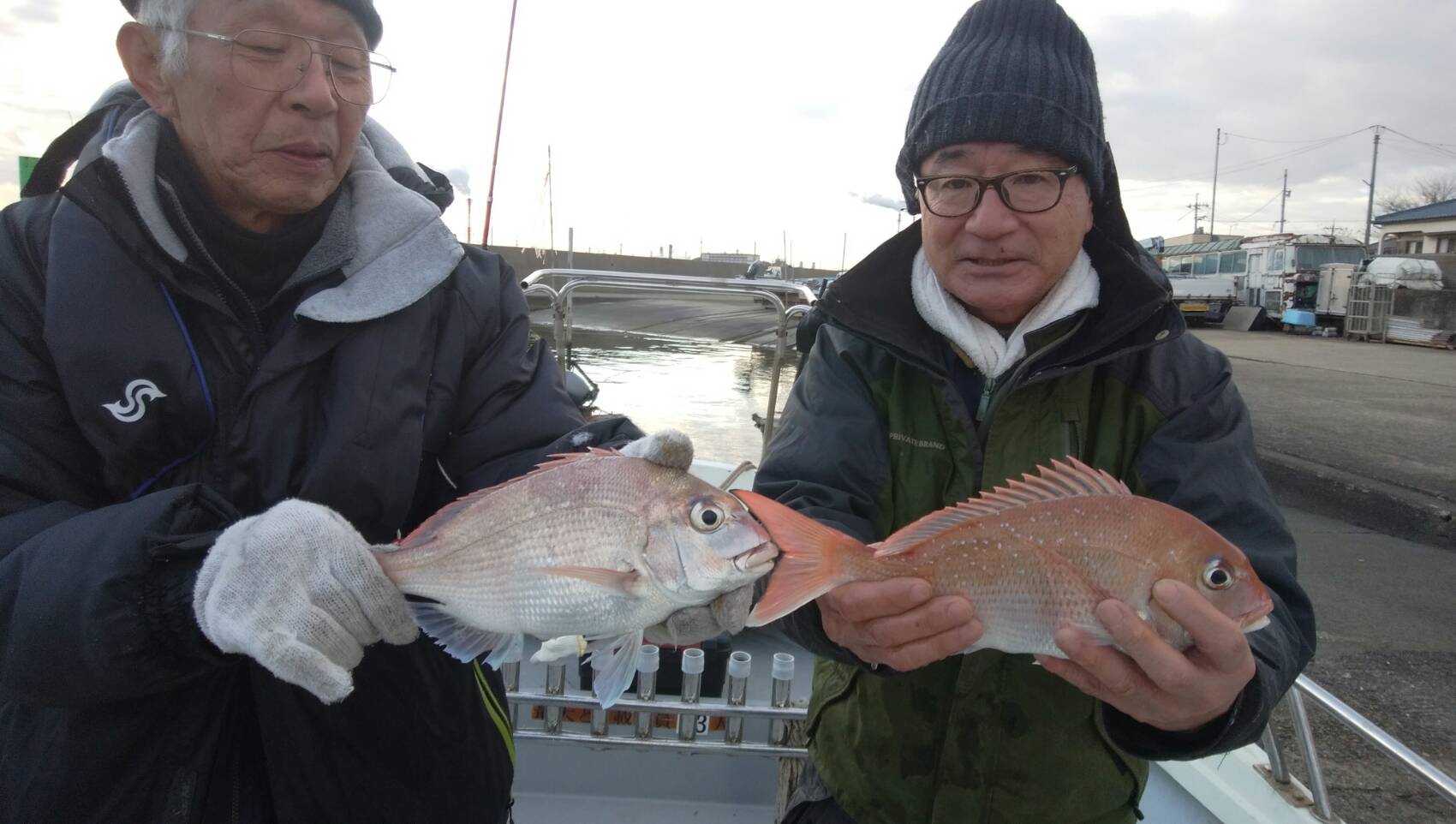 35センチくらいのタイがよく釣れました